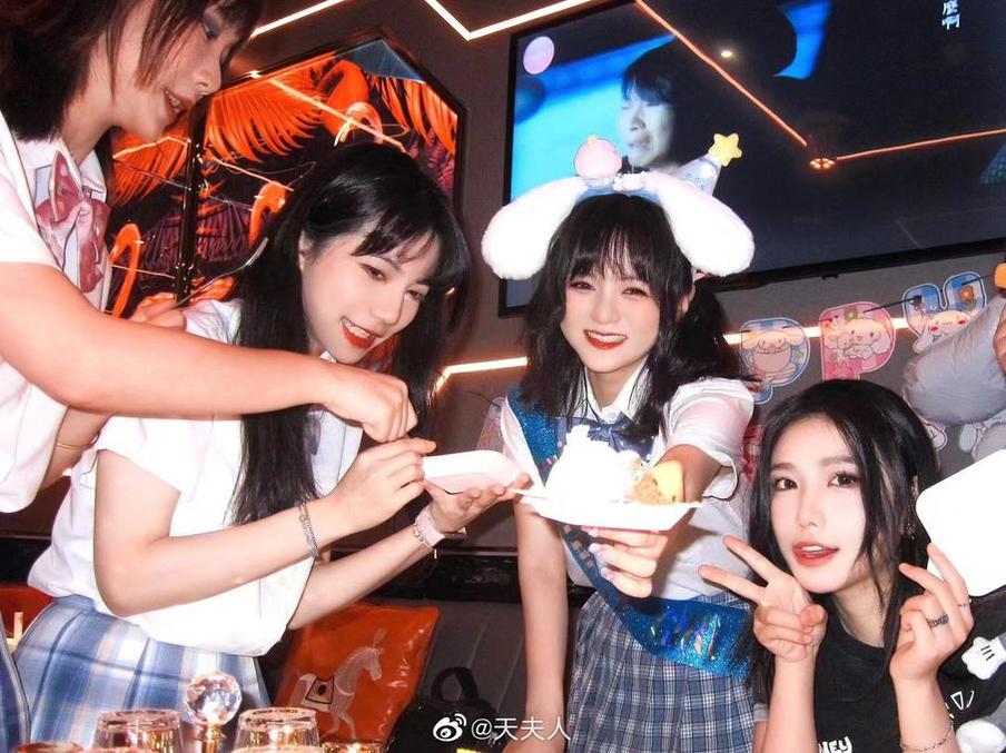 黑料不打烊注册不了的app更新了，赶紧下载吧