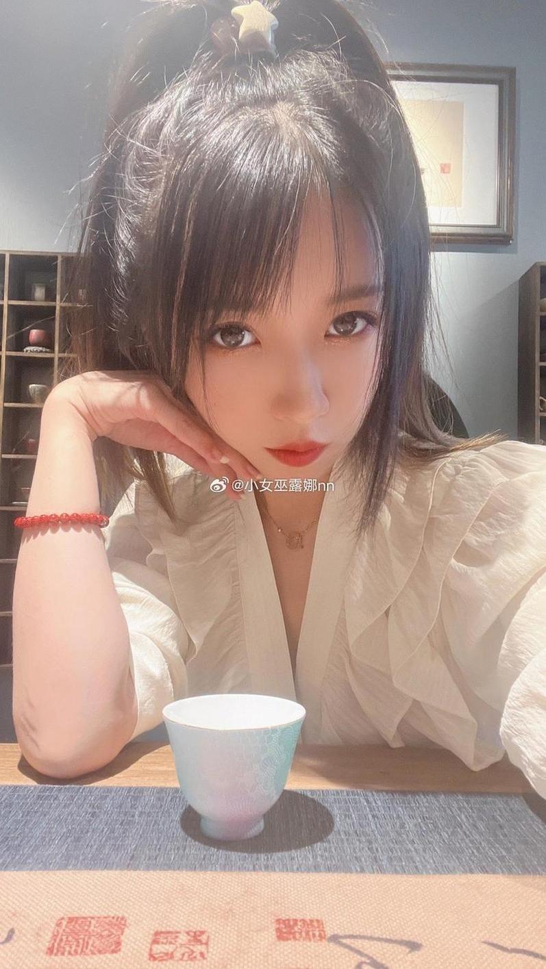 想要分享奇妙世界的精彩？娱乐718苹果下载传送门即刻分享