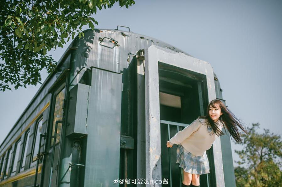 进入黑料不打烊网站，畅享精彩