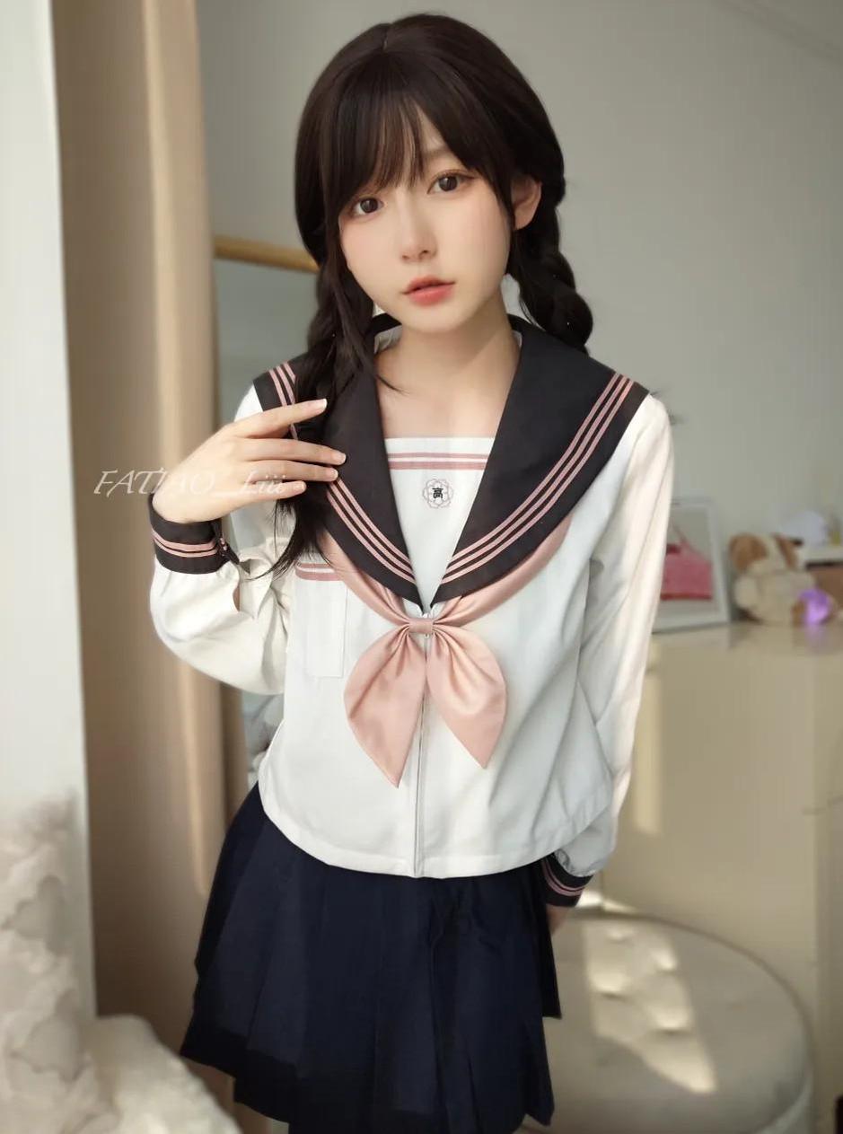 黑料不打烊tttzzz01su网站：下载APP，观看高清